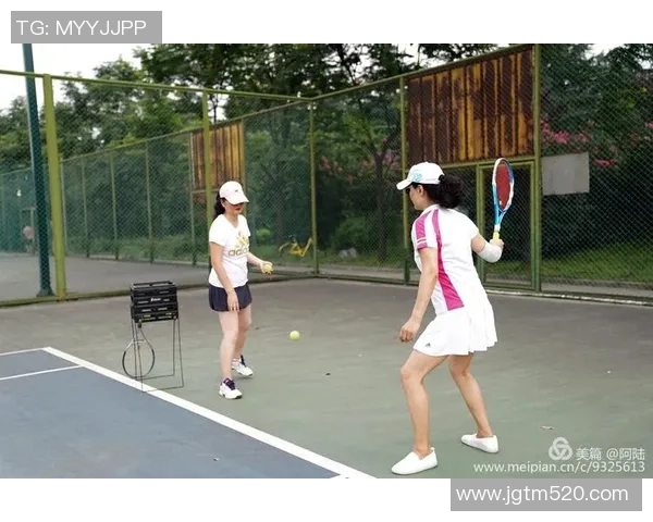 赛后分析：西安网球队与广州网球队在比赛中的灵活性对比探讨